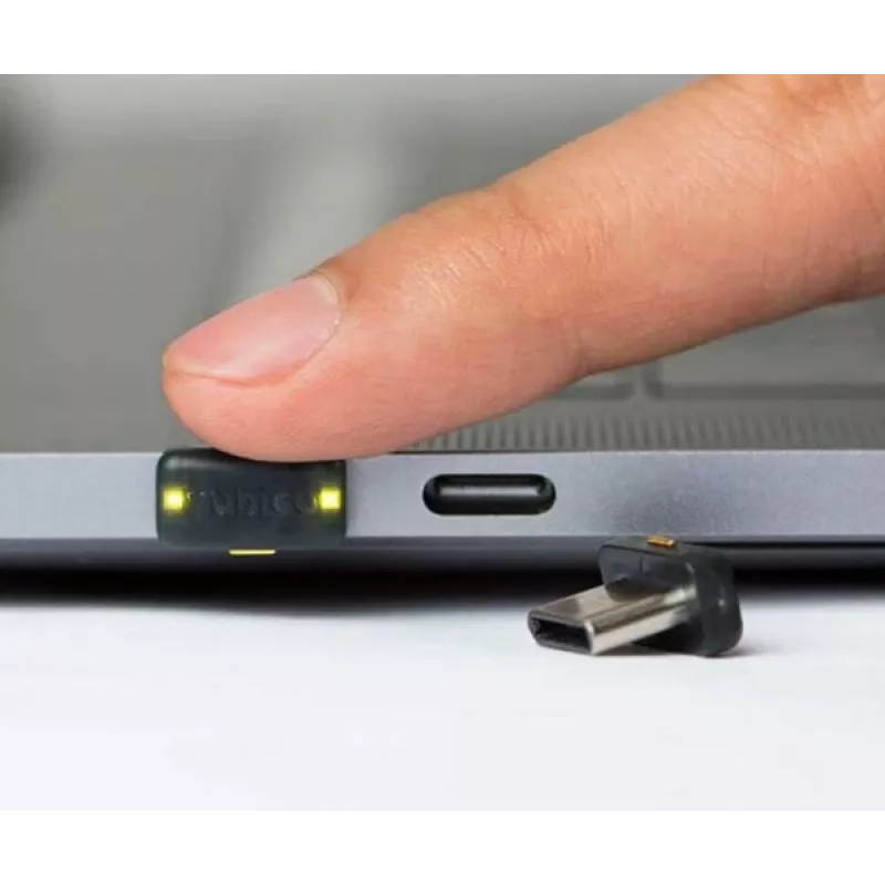 YubiKey Yubico 5C Nano FIPS beveiligingssleutel 2048-bit-RSA