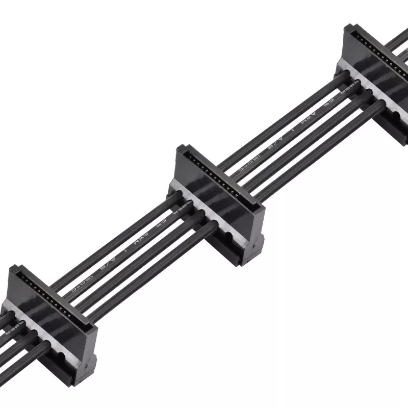 SilverStone SST-CP06-E4 SATA-stroomsplitterkabel, 1x 15-pins naar 4x 15-pins