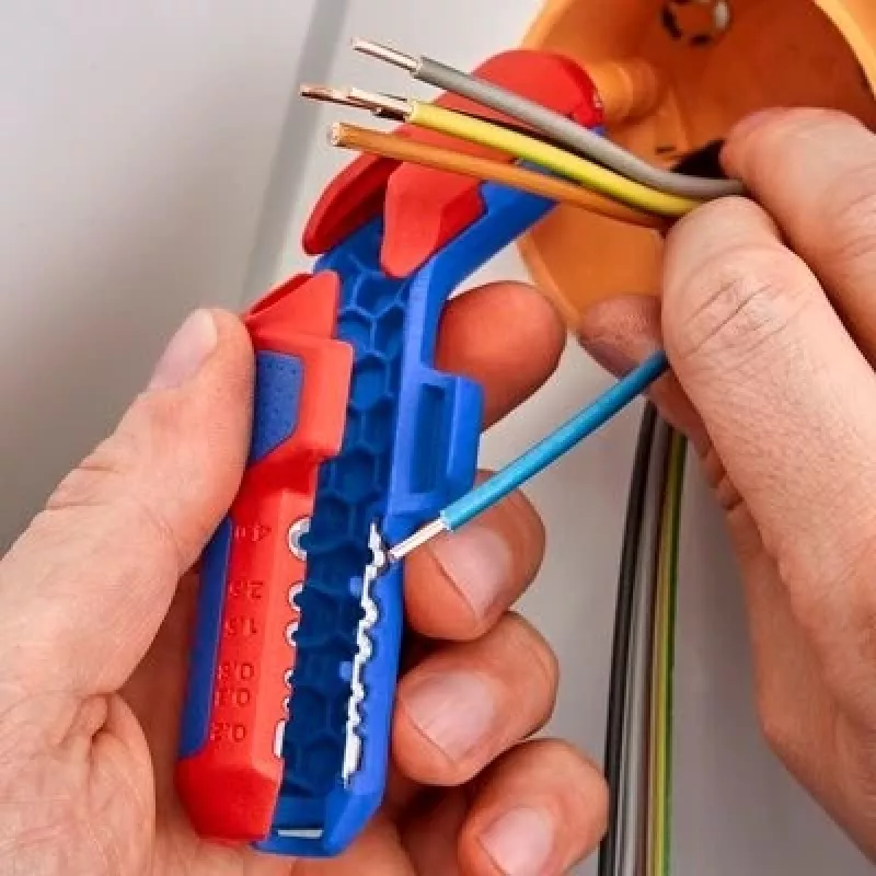 Striptang Knipex ErgoStrip PV 16 95 03 voor PV-kabels, verstelbare aanslag, ergonomische greep