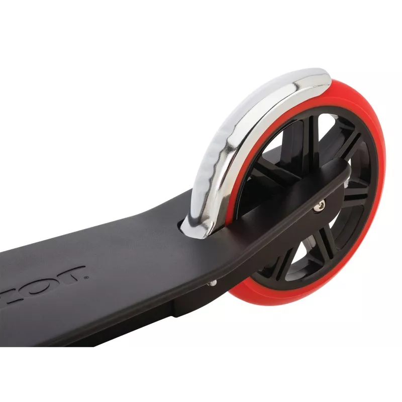 Step Razor Carbon Lux