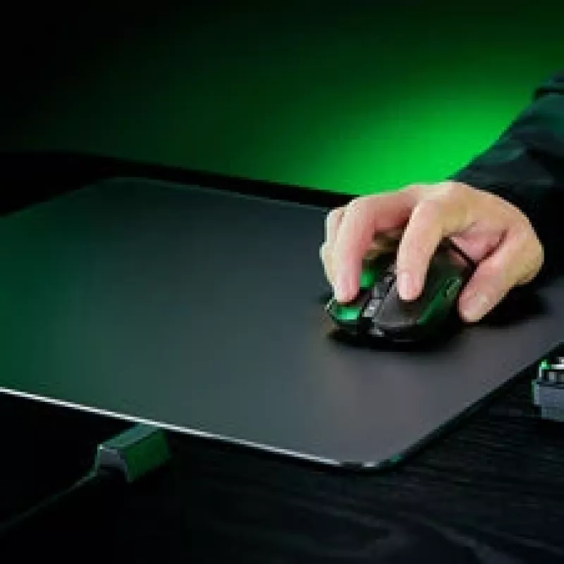 Gaming-muis en muismat bundel Razer Viper V3 Pro + Gigantus M, zwart