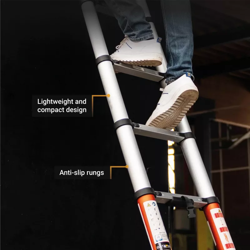 Telescoopladder Batavia B.V. Giraffe AIR 2,93 m — compacte uitschuifbare ladder