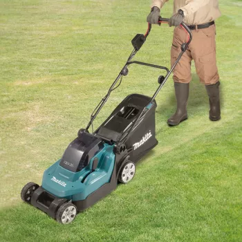 Makita DLM382PM2 - grasmaaier - accu - 18 V - 4 Ah - 2 accu's - 3700 1/min - 38 cm - 16,9 kg
