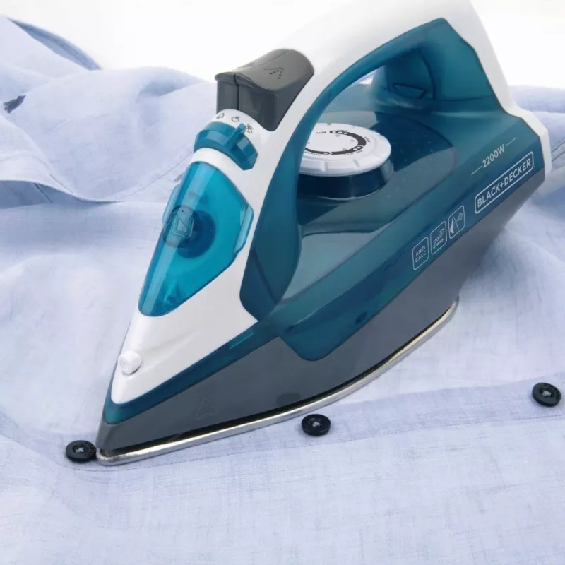 Strijkijzer met stoomfunctie Black+Decker BXIR2200E (2200W)