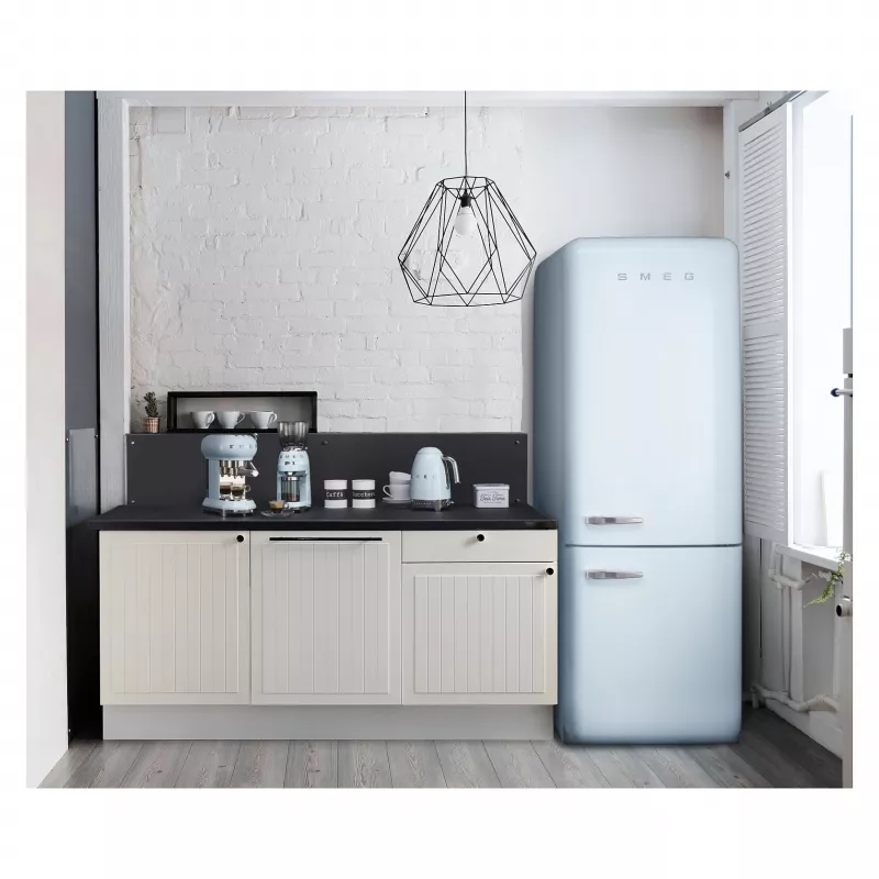 SMEG waterkoker 50s Style KLF04PBEU, pastelblauw