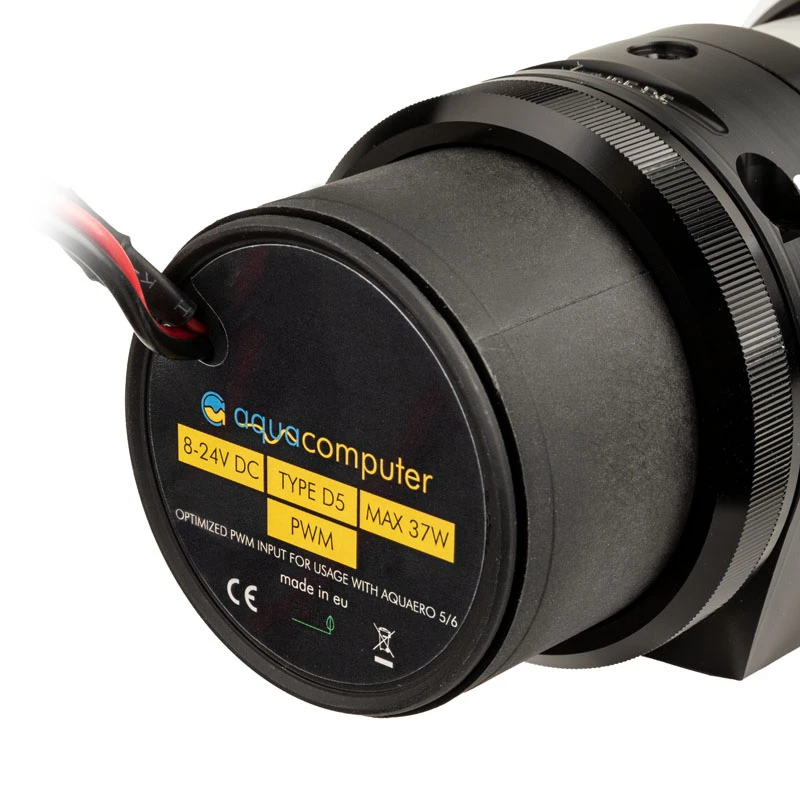 aqua computer ULTITUBE D5 50 expansievat met D5 PWM-pomp