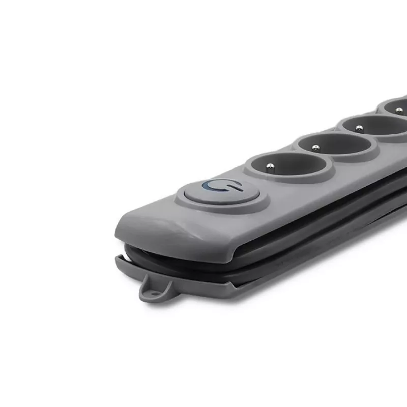 Overspanningsbeveiliging QOLTEC 50199 — 6 stopcontacten, 5 m kabel