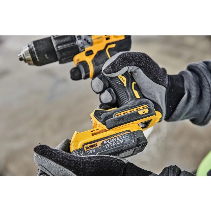 Pistoolgreepboormachine DeWalt DCD805NT-XJ — 18 V borstelloos, 2000 t/min, 90 N·m, 13 mm boorhouder, 1,34 kg