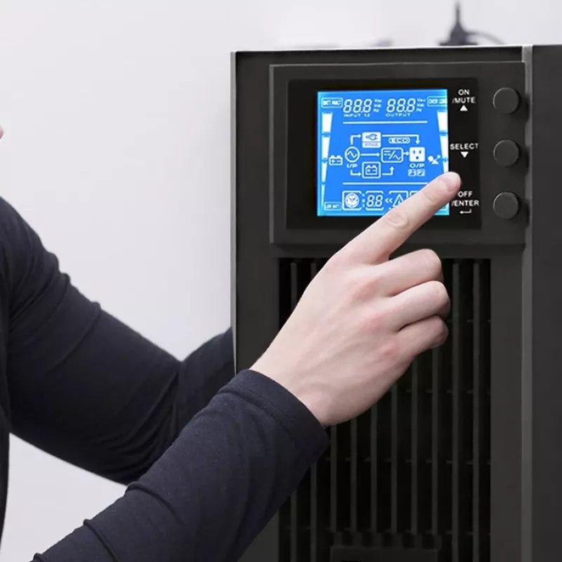 Qoltec 53042 UPS (uninterruptible power supply) dubbelconversie (online) 1 kVA 800 W 2 AC-uitgangen