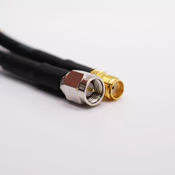 Externe antenne Panorama C29SP-5SJ-CELL – 5 m kabel, SMA-stekker naar SMA-stekker, ondersteuning voor mobiele frequenties