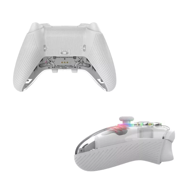 Gaming-controller Mad Catz C.A.T. 17 CUSTOMIZABLE — bedrade gamepad, programmeerbare knoppen, ergonomisch ontwerp