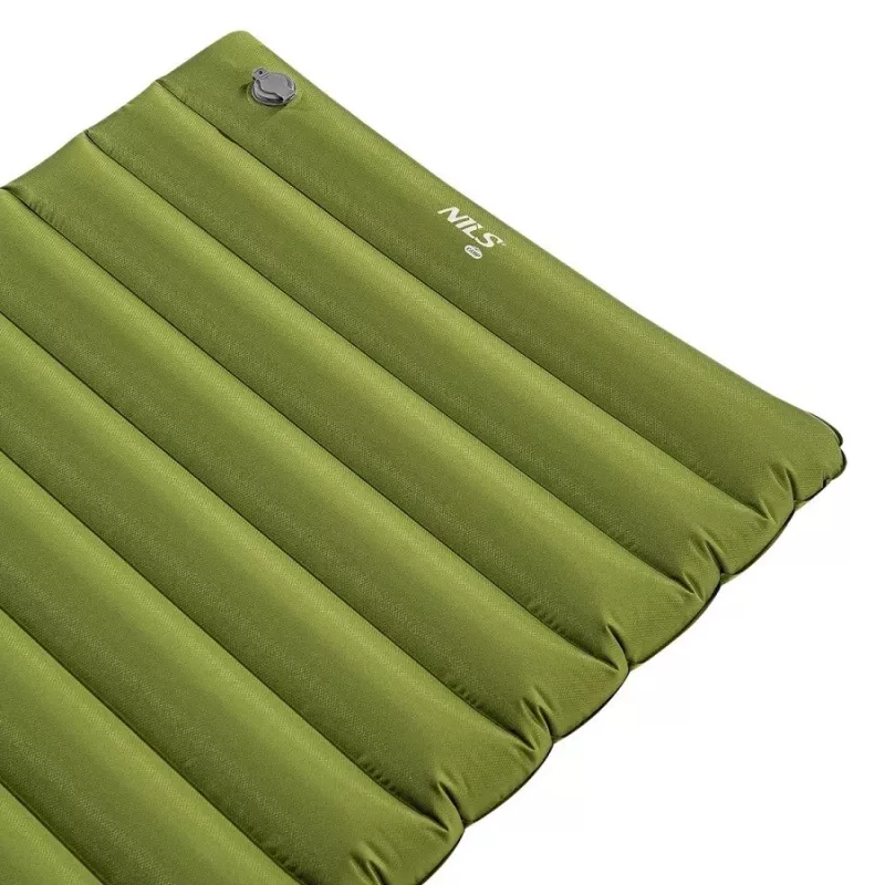 Toeristenmat met ingebouwde pomp NILS Camp NC4101 groen