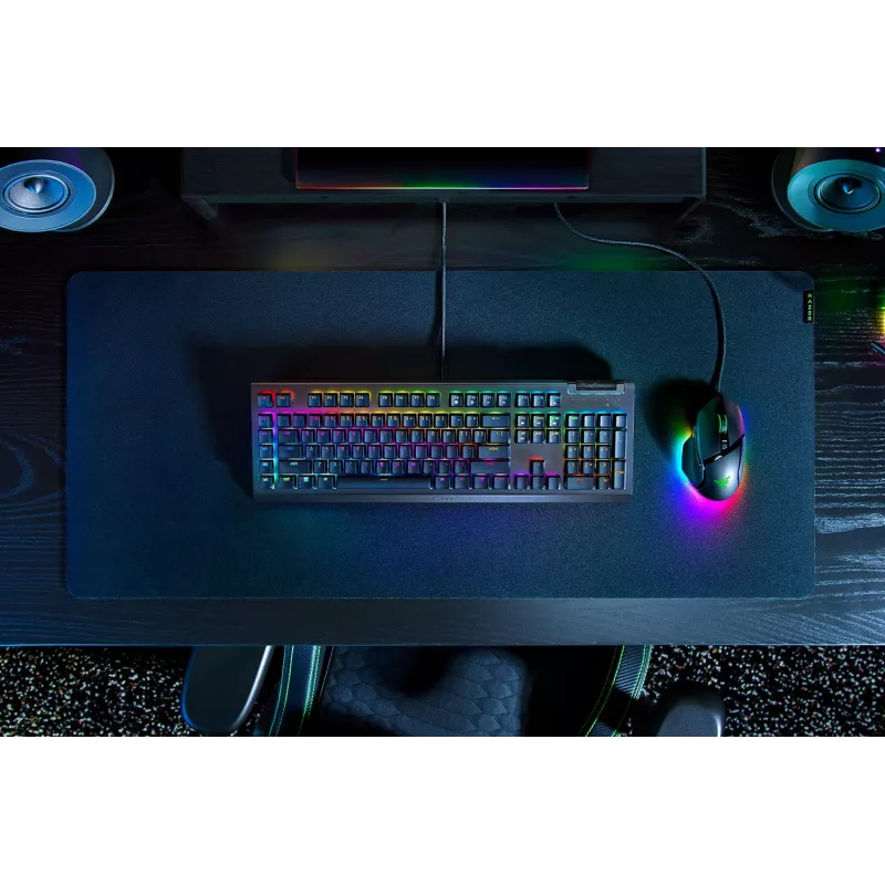 Razer BlackWidow V4 X bedraad gamingtoetsenbord, Cyrillisch, Yellow-schakelaars, zwart