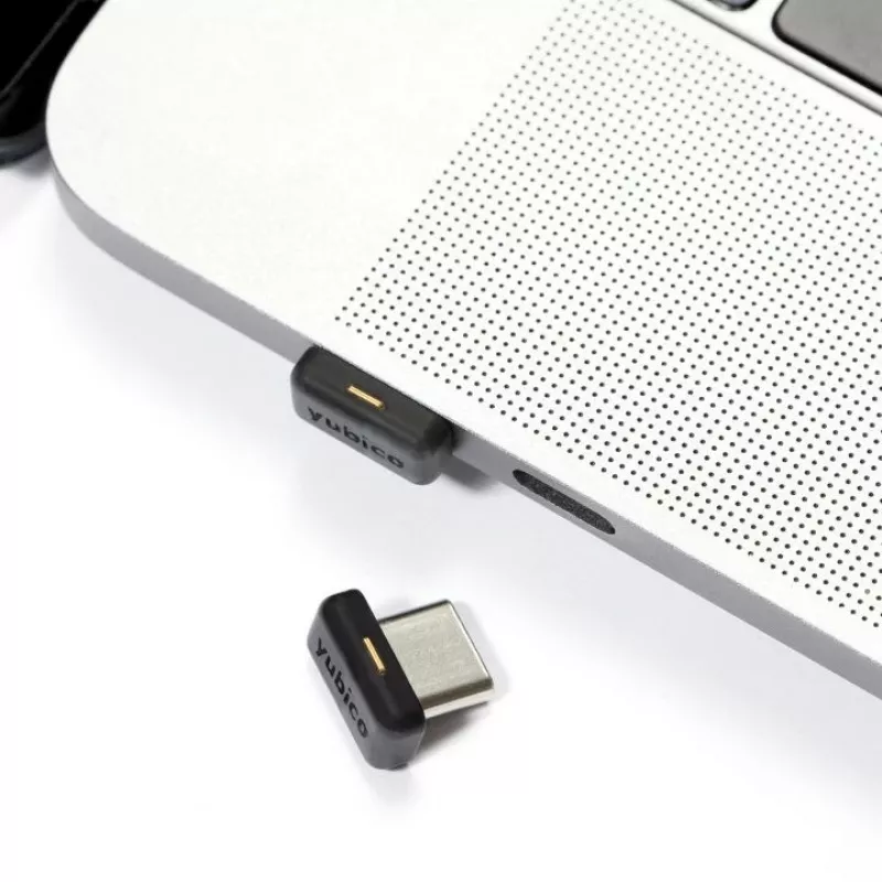 YubiKey Yubico 5C Nano FIPS beveiligingssleutel 2048-bit-RSA