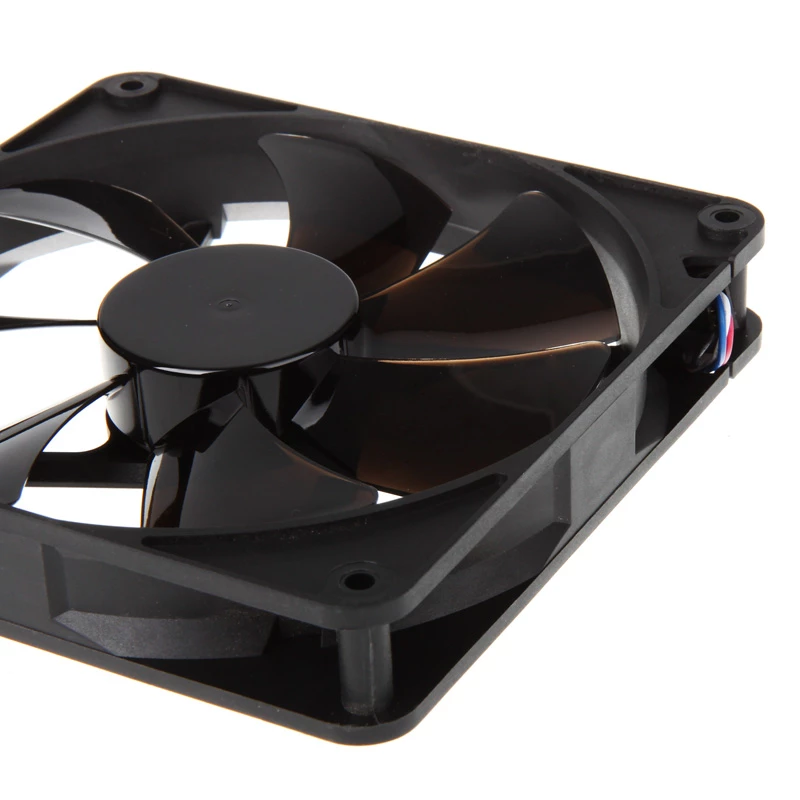 Noiseblocker NB-BlackSilent Pro 140mm behuizingsventilator - zwart