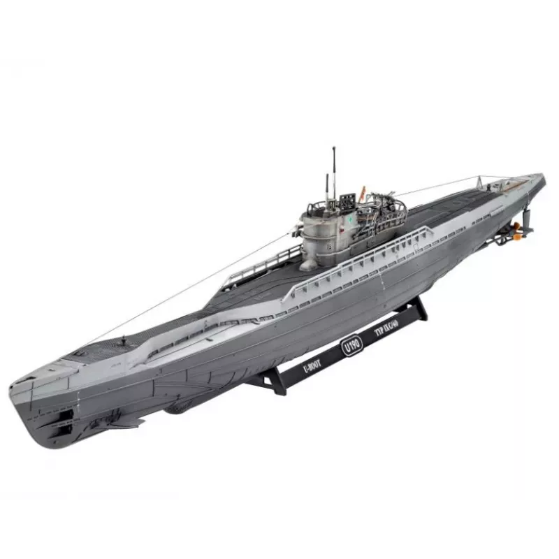 Plastic model German Submarine T.IX C/40 1/144