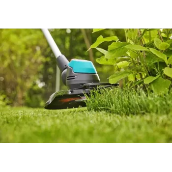 Gardena EasyCut 23/18V Ready-To-Use set - grastrimmer - accu 2 Ah - snijbreedte: 230 mm - 2,4 kg (14700-20)