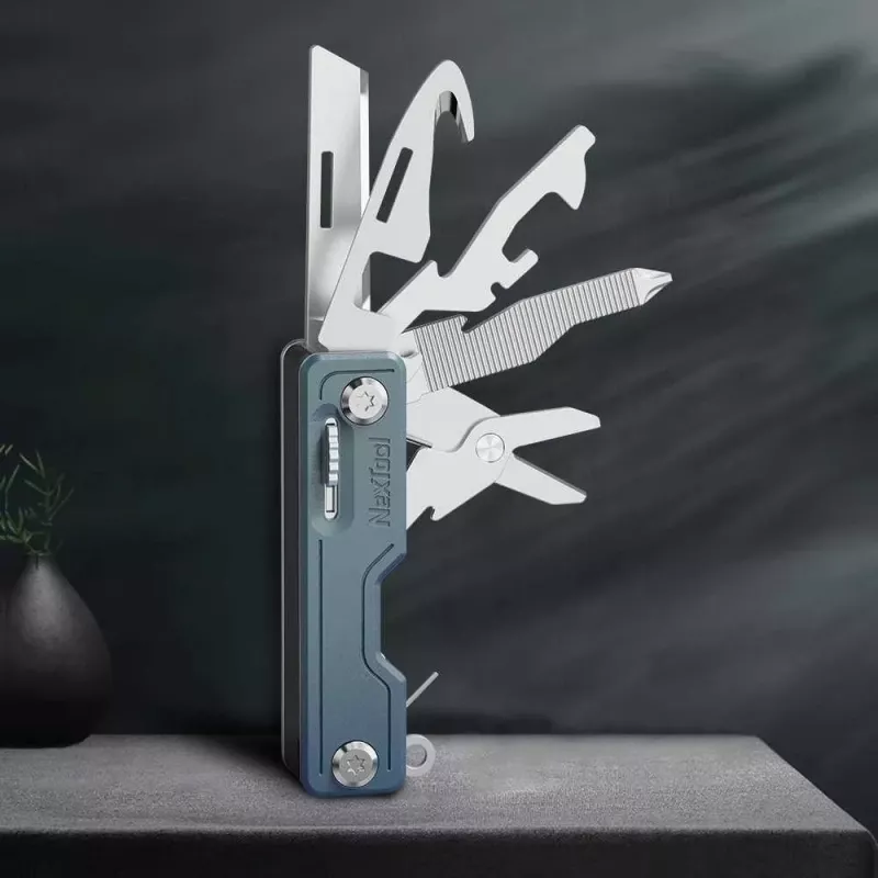 Multifunctioneel mes Nextool NE20098 10-in-1 — opvouwbaar multitool van roestvrijstaal, 7,5 cm gevouwen, 87 g, groen