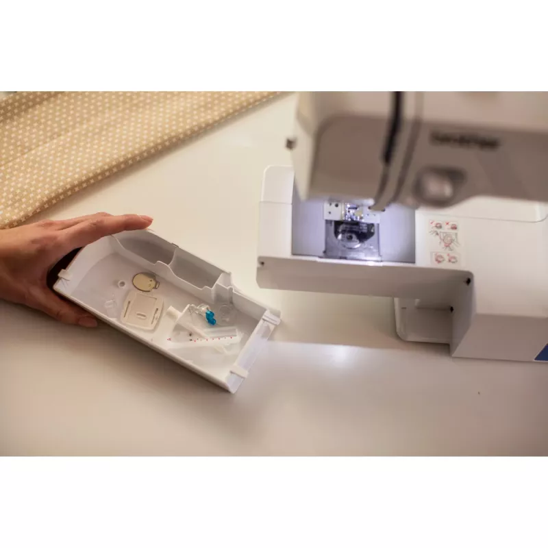 Brother RL417 naaimachine elektrisch