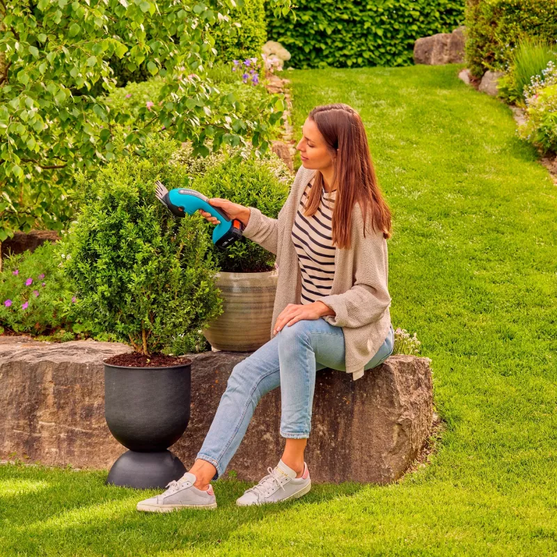 Accu-grasschaar GARDENA 14750-55 20 cm 18 V groen grijs