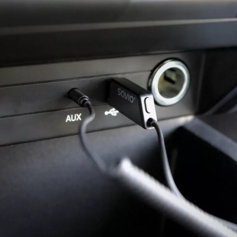 Savio TR-16 transmitter AUX-adapter met handsfree functie, Bluetooth 5.3, Google Assistant/Siri