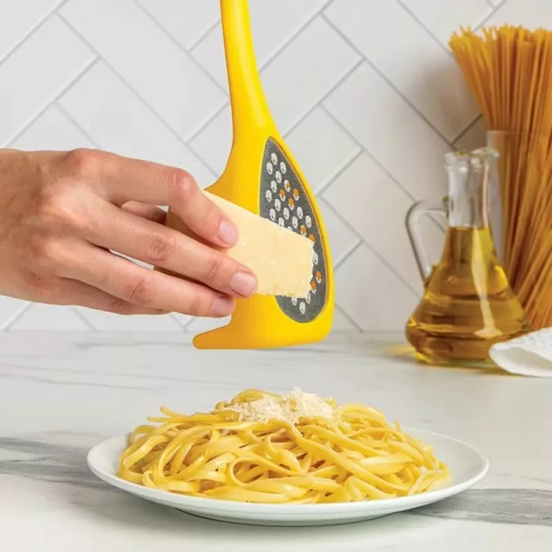 Pastalepel Ototo Design OT015 kunststof roestvrij staal geel