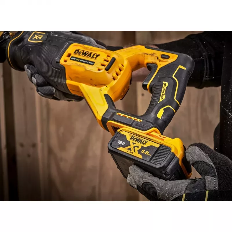 DeWALT DCS382N-XJ reciprozaag