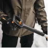 Fiskars auto-sneeuwschep met telescoopsteel X-SERIES