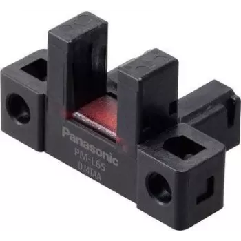 Lichtsluis Panasonic PM-L65-P, L-type, 5–24 V DC, licht-/donkerschakelend