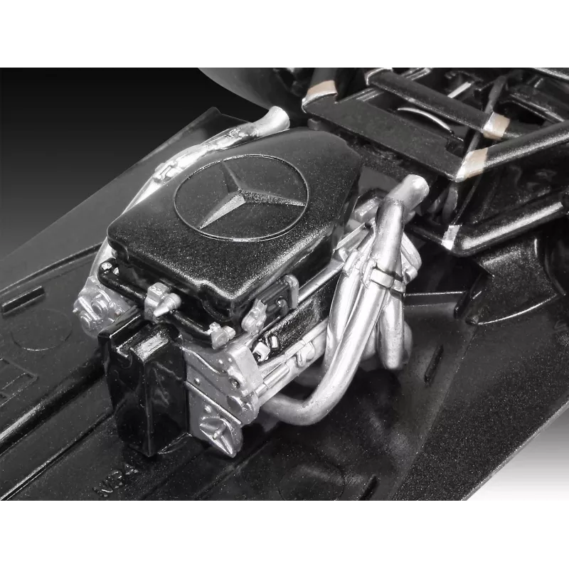 REVELL plastic model McLaren Mercedes MP4-25 Lewis Hamilton — schaal 1:24