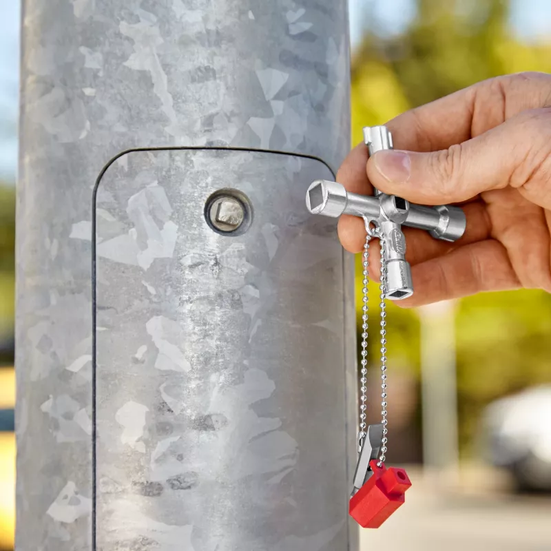 Universele-/schakelkastkastensleutel Knipex 00 11 03