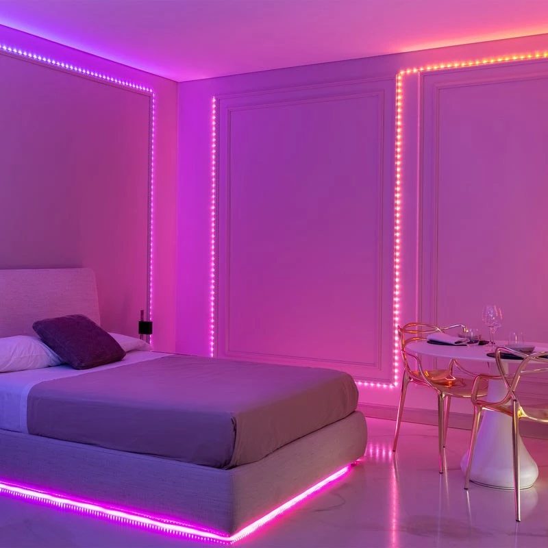 LED-slinger Twinkly TWD200STP-TEU meerkleurige binnenstrip, 5 cm afstand, IP20, transparante kabel