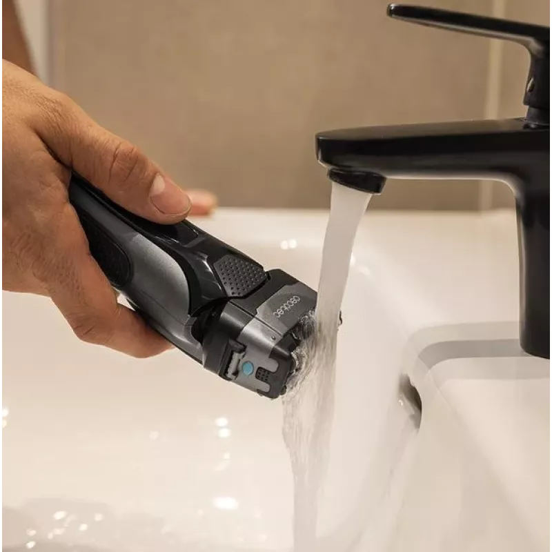 Elektrisch scheerapparaat CECOTEC PrecisionCare X-Trimm Triple Shaver — 3 messen, waterdicht