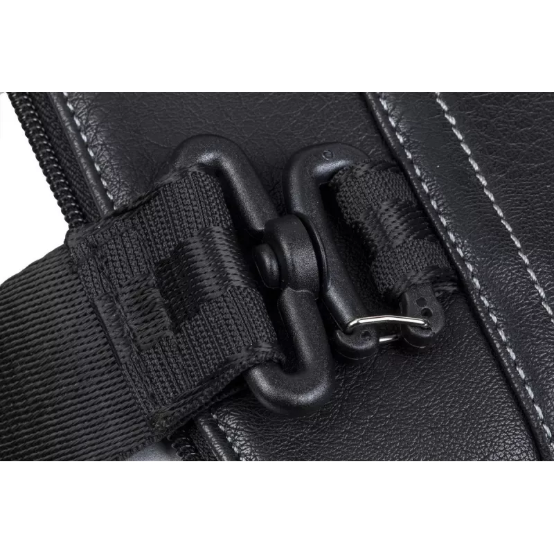 Rivacase Orly 8930 laptophoes 15,6 inch (39,6 cm), PU, zwart