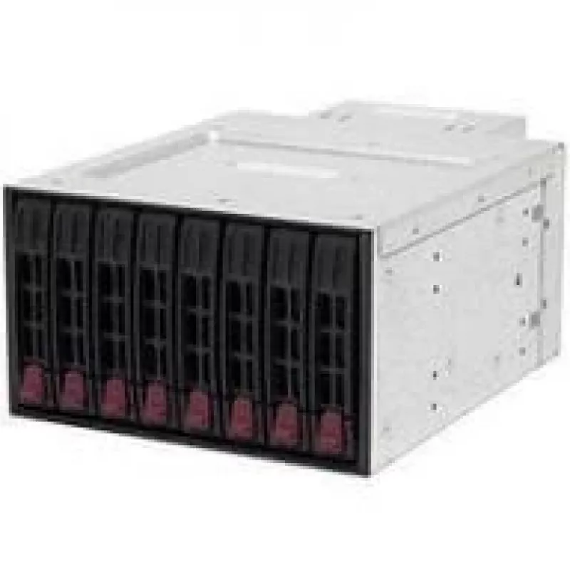 Fujitsu upgrade naar 8x SFF carrier-paneel