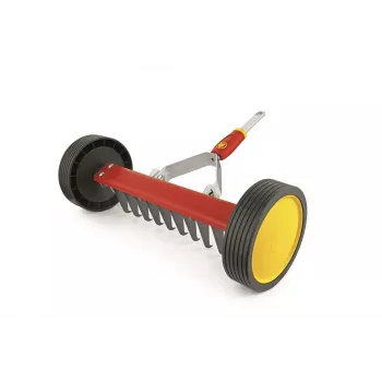 UR-M 3 verticuteermachine op wielen