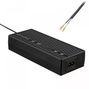 Akyga AK-EV-09 oplader voor e-bikes / e-scooters met 48V-accu (13s), 54,6 V, 2 A, 110 W, kabel zonder stekker, 1 m