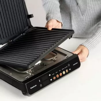 Elektrische 2-in-1 grill Taurus Asteria Digital — 2000 W, instelbare thermostaat, antiaanbaklaag, uitneembare opvangbak