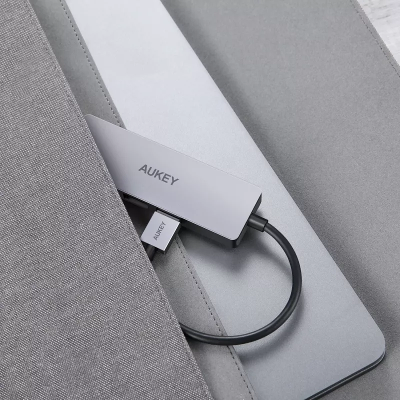 USB-hub Aukey CB-H36 — 4-poorts USB 3.2 Gen 1 Type-A, host USB 2.0, 5000 Mbit/s, aluminium zilver