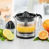 Rommelsbacher citruspers, 30 watt, 0,6 liter, rechts-/linksdraaiend, twee perskegels (ZP 50)