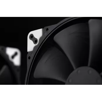 Noctua NF-A20 PWM CH.BK.S — 200 mm PWM behuizingsventilator, 12 V, 350–800 tpm, 146,9 m³/u, SSO-lager