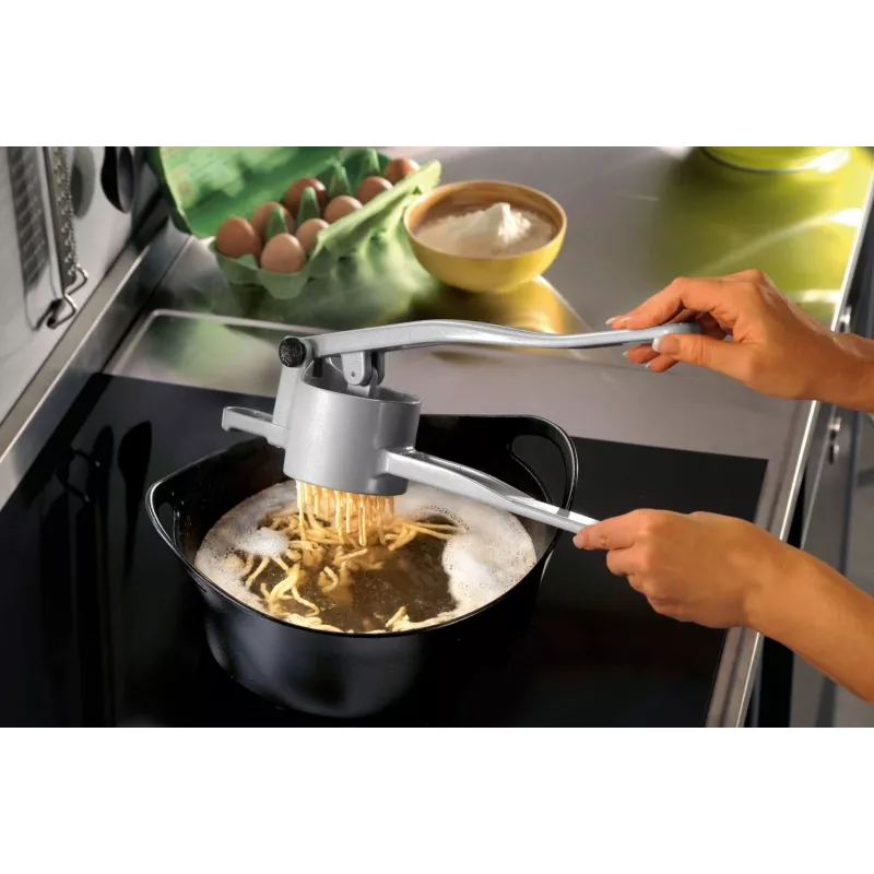 Aardappelpers GEFU 13170 - aluminium spätzle- en aardappelpers