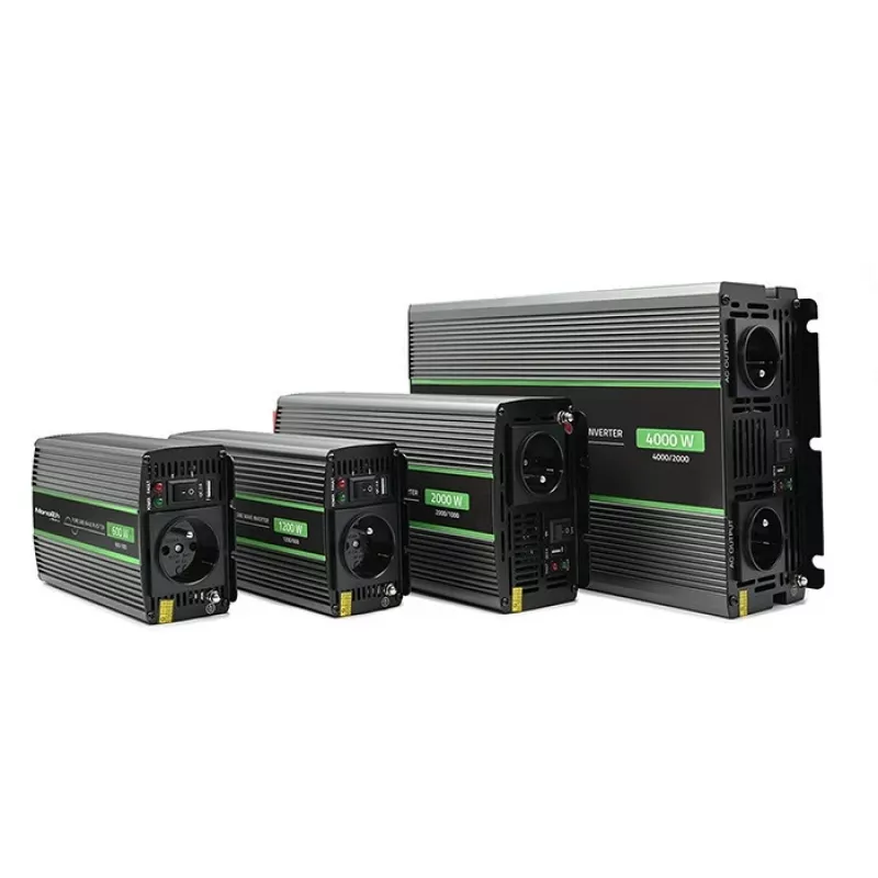 Qoltec Monolith stroomadapter/-omvormer auto 4000 W zwart
