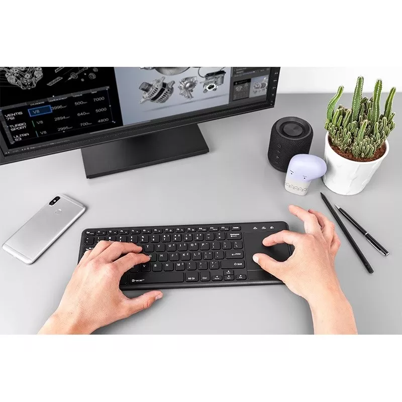 Draadloos toetsenbord RF TRACER TRAKLA46367 — full-size, membraan, touchpad, 2,4 GHz, zwart