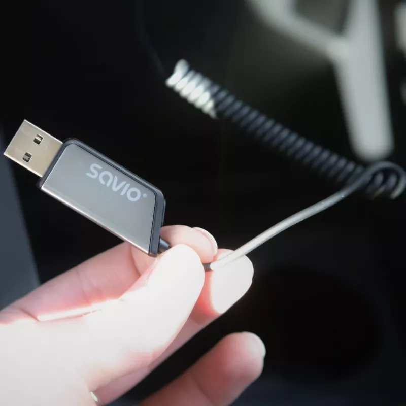 Savio TR-16 transmitter AUX-adapter met handsfree functie, Bluetooth 5.3, Google Assistant/Siri
