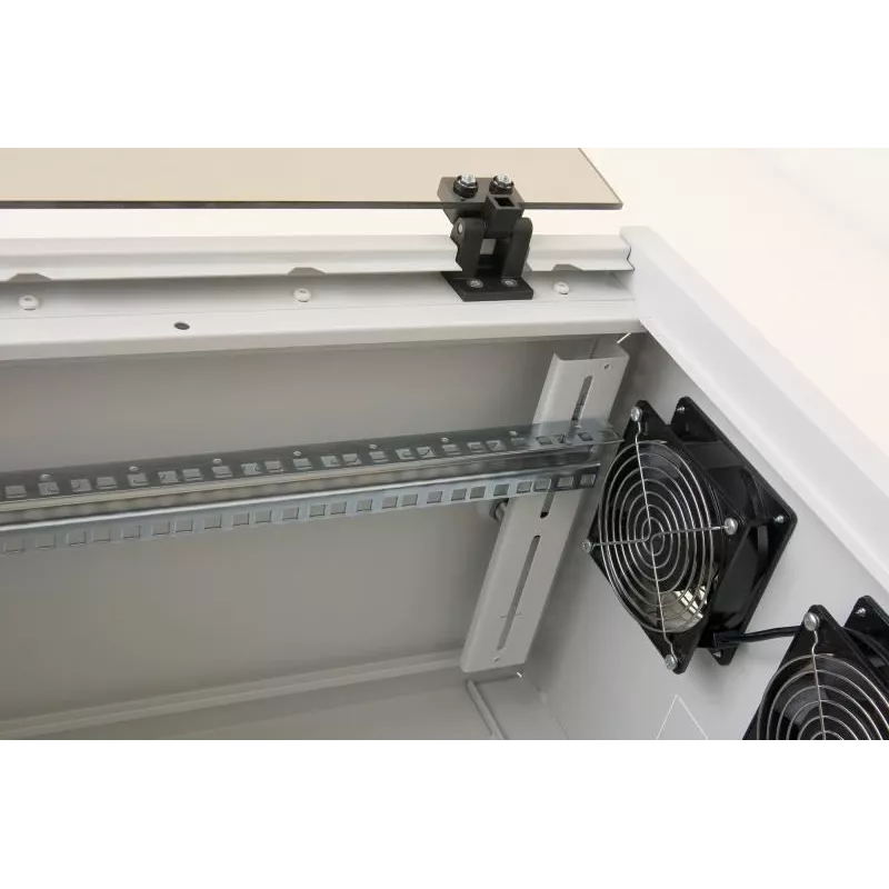 Wandmontagerack Triton RUA-12-AS6-CAX-A1 12U wit
