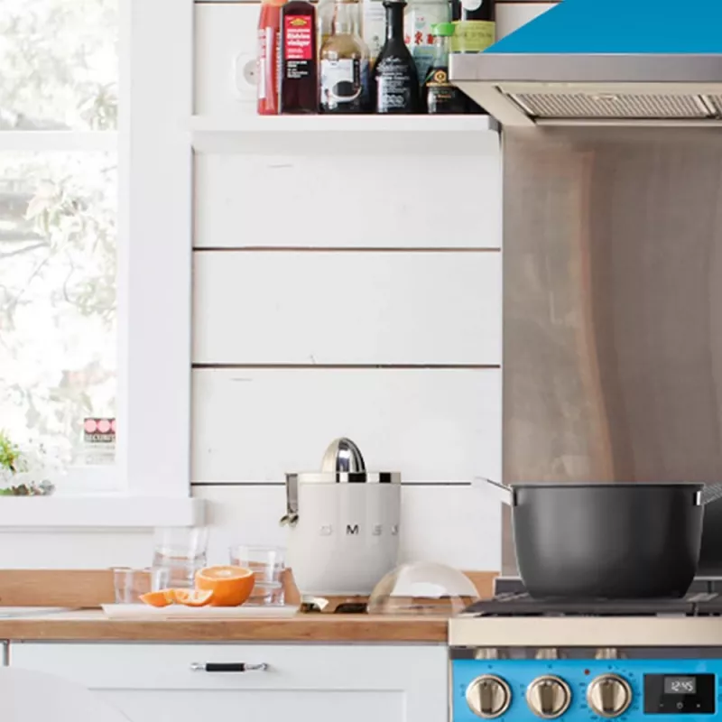 Elektrische citruspers Smeg CJF11WHEU 70 W wit roestvrijstaal