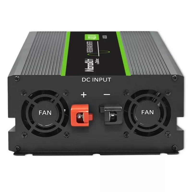 Qoltec Monolith stroomadapter/-omvormer auto 4000 W zwart
