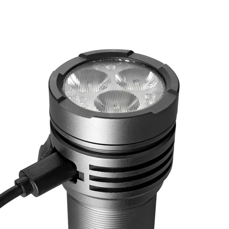 LED-zaklamp everActive LUMINATO R FL-3300R – 3300 lumen, oplaadbaar