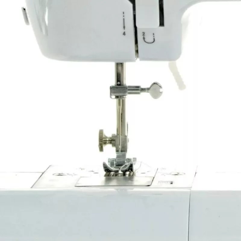 Lucznik Lena 2019 mechanische naaimachine